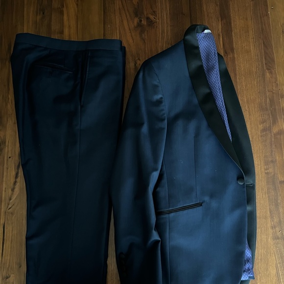 Midnight Blue Ted Baker Shawl Lapel Tuxedo - Picture 5 of 7